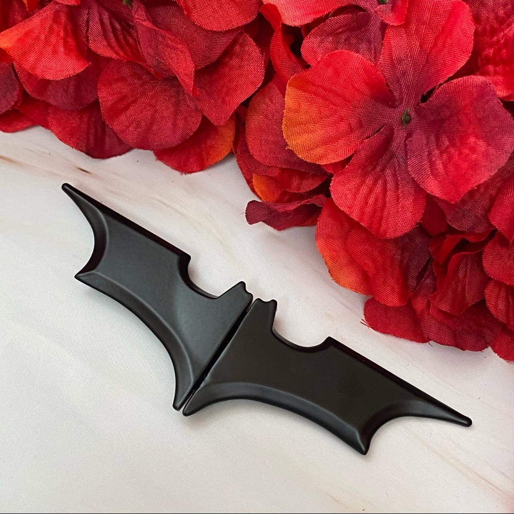 Black Batman Stainless Steel Magnetic Money Clip - Picture 4 of 16